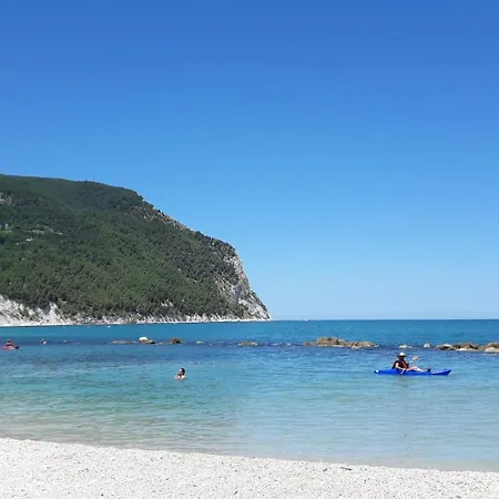 Mare Con Garage Privato Sirolo